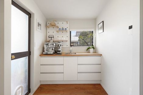 Photo of property in 79 Rogers Road, Bay View, Napier, 4104