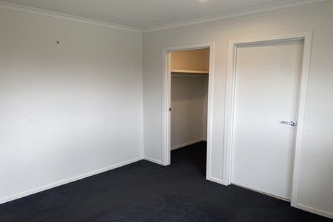 Photo of property in 11 Manawaroa Close, Grandview Heights, Hamilton, 3200