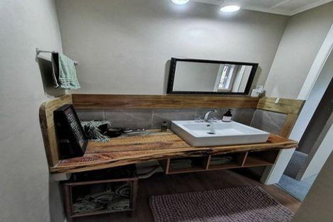 Photo of property in 22 Tombleson Road, Lake Rotoma, Rotorua, 3074