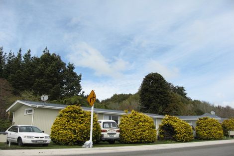 Photo of property in 55 Standish Street, Inglewood, 4330