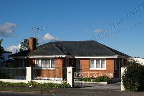 Photo of property in 430 Massey Road, Mangere East, Auckland, 2024