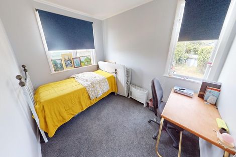 Photo of property in 42 Ruapehu Street, Castlecliff, Whanganui, 4501