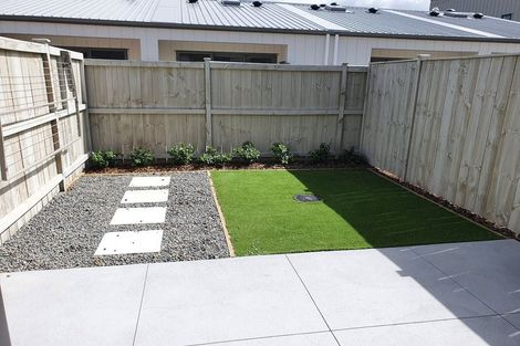Photo of property in 39 Periko Way, Takanini, 2112