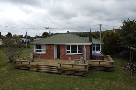 Photo of property in 11b Te Wirihana Road, Mourea, Rotorua, 3074