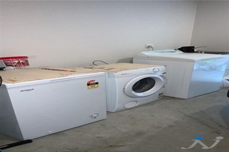 Photo of property in 36 Little Oaks Drive, Yaldhurst, Christchurch, 8042