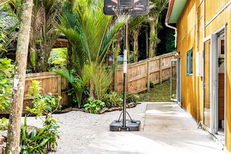 Photo of property in 96 Motutara Road, Muriwai, Waimauku, 0881