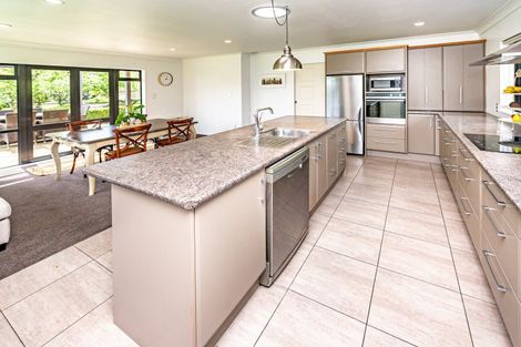 Photo of property in 11 Cotswolds Close, Otamatea, Whanganui, 4500