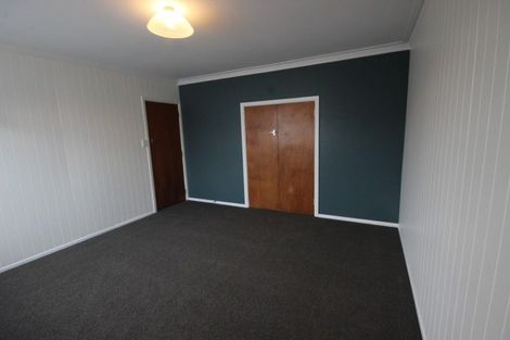 Photo of property in 48 Sheffield Street, Awapuni, Palmerston North, 4412