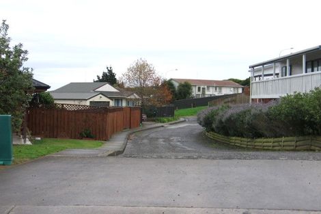 Photo of property in 12 Lydia Place, Kelvin Grove, Palmerston North, 4414
