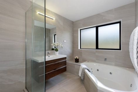 Photo of property in 6 Derwent Place, Flagstaff, Hamilton, 3210