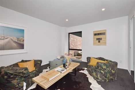 Photo of property in 6 Craigieburn Lane, Mount Pleasant, Christchurch, 8081