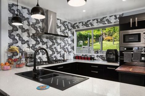 Photo of property in 16 Hill Street, Paeroa, 3600