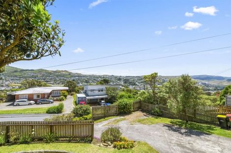 Photo of property in 53 Chesterton Street, Johnsonville, Wellington, 6037