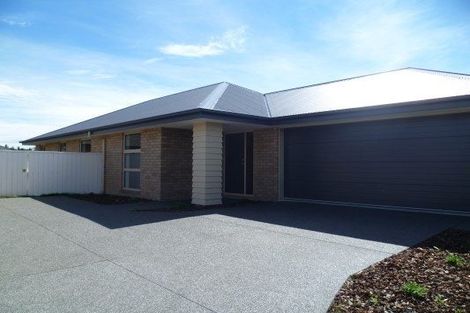 Photo of property in 52 Cassino Street, Rangiora, 7400