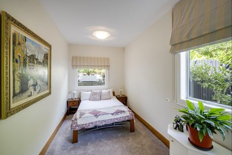 Photo of property in 8 George Street, Hospital Hill, Napier, 4110