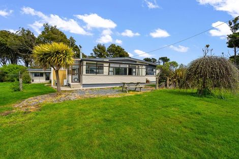 Photo of property in 49 Ferry Road, West Plains, Invercargill, 9879