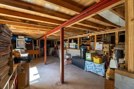 Photo of property in 34 Takapuwahia Drive, Takapuwahia, Porirua, 5022