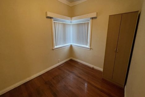 Photo of property in 324 Mount Albert Road, Mount Roskill, Auckland, 1041