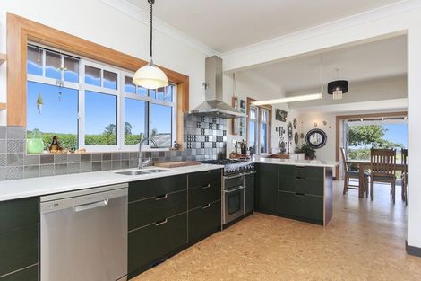 Photo of property in 1444 Carrington Road, Hurworth, New Plymouth, 4371