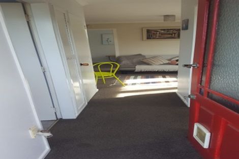 Photo of property in 16 Buckingham Street, Melrose, Wellington, 6023