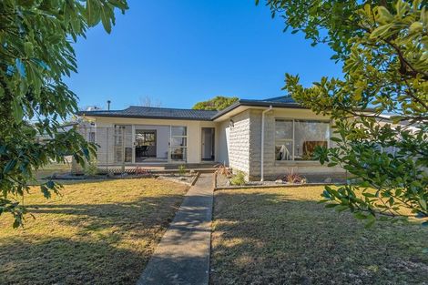 Photo of property in 8 Chelmarsh Place, Highbury, Palmerston North, 4412