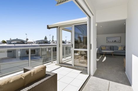 Photo of property in 207/27 Banks Avenue, Mount Maunganui, 3116