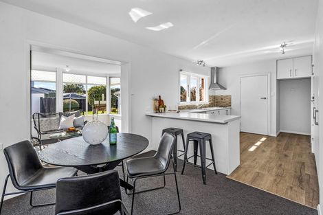 Photo of property in 54 Worthy Street, Ilam, Christchurch, 8041