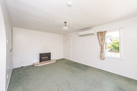Photo of property in 62 Parkes Avenue, Saint Johns Hill, Whanganui, 4501