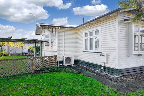 Photo of property in 105 Park Road South, Akina, Hastings, 4122