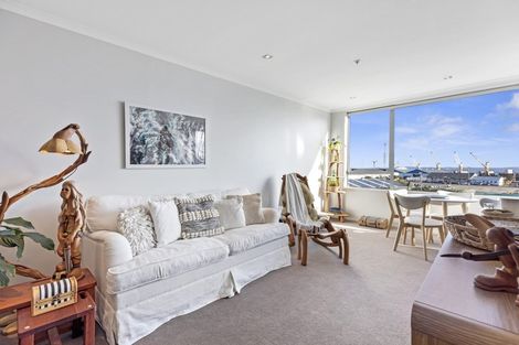 Photo of property in Algarve Apartments, 314/332 Maunganui Road, Mount Maunganui, 3116