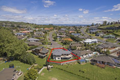 Photo of property in 25 Hawk Place, Welcome Bay, Tauranga, 3112
