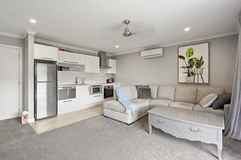 Photo of property in 131 Saint Kilda Road, Cambridge, 3434