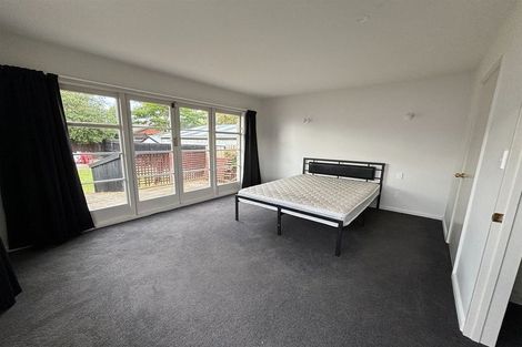 Photo of property in 28 Radbrook Street, Avonhead, Christchurch, 8042