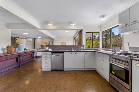 Photo of property in 692 Haruru Road, Kaukapakapa, 0873