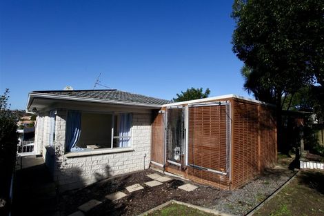 Photo of property in 1/48 Mirrabooka Avenue, Botany Downs, Auckland, 2010