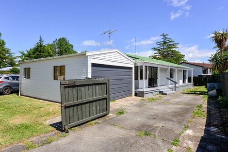 Photo of property in 4a Saint Lukes Place, Bader, Hamilton, 3206