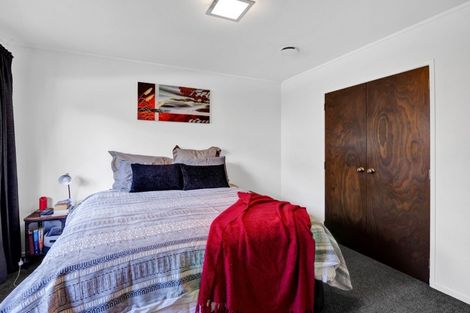 Photo of property in 76 Heta Road, Highlands Park, New Plymouth, 4312