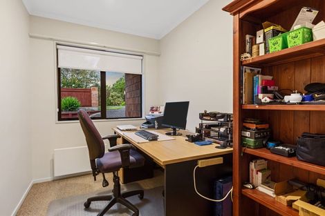 Photo of property in 132 Waikite Road, Welcome Bay, Tauranga, 3175