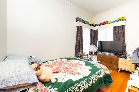 Photo of property in 4 Williamson Road, Clive, 4102