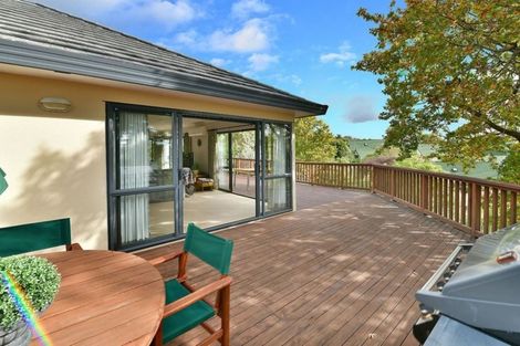 Photo of property in 32 D'oyly Drive, Stanmore Bay, Whangaparaoa, 0932