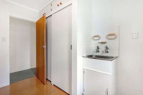 Photo of property in 70 Sandspit Road, Waiuku, 2123