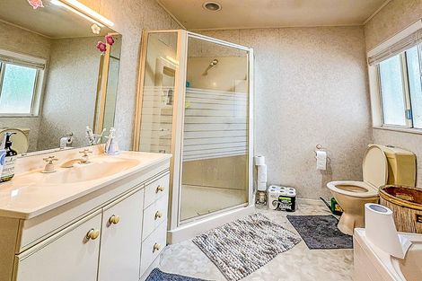 Photo of property in 67 Balmain Road, Birkenhead, Auckland, 0626