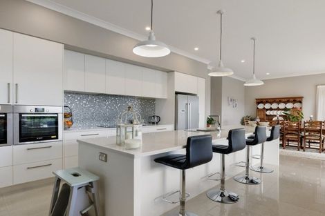 Photo of property in 16 Rexford Heights, Pyes Pa, Tauranga, 3112