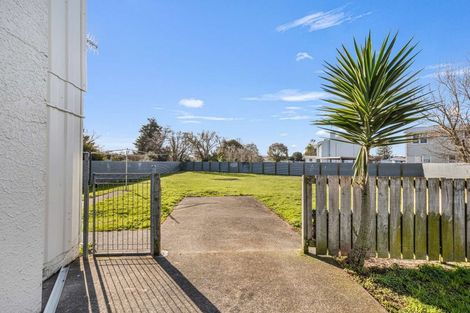 Photo of property in 12-14 Opie Place, Highbury, Palmerston North, 4412