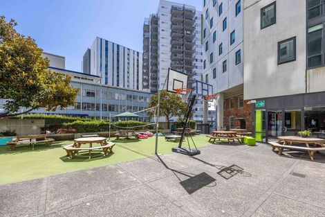 Photo of property in Mount St Apartments, 4a/8 Mount Street, Auckland Central, Auckland, 1010