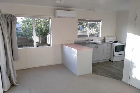 Photo of property in 12 Kauri Street, Roslyn, Palmerston North, 4414