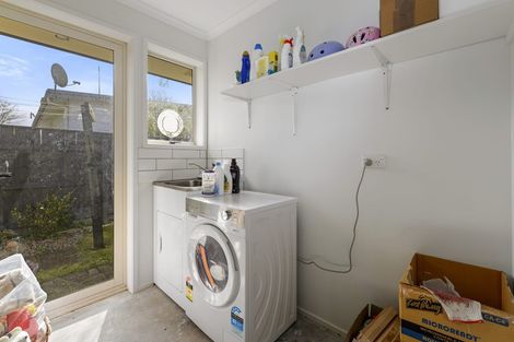 Photo of property in 9 Holland Street, Glenholme, Rotorua, 3010