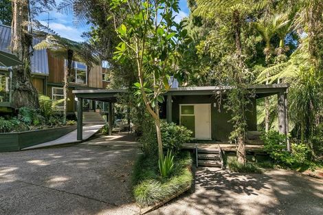 Photo of property in 186c Woodlands Park Road, Titirangi, Auckland, 0604