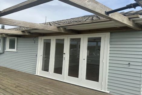 Photo of property in 479 Waitakere Road, Taupaki, Henderson, 0782