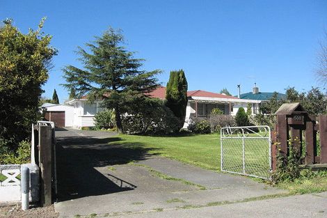 Photo of property in 566 Pioneer Highway, Highbury, Palmerston North, 4412